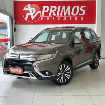 MITSUBISHI OUTLANDER 2.0 MIVEC GASOLINA HPE AUTOMÁTICO